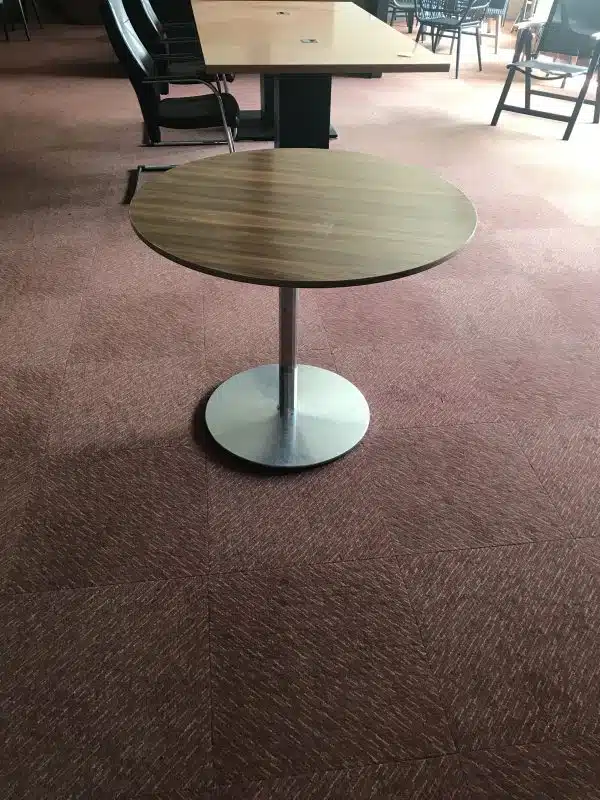 Gebruikte ronde tafel Ø 90cm x H75cm - Afbeelding 2